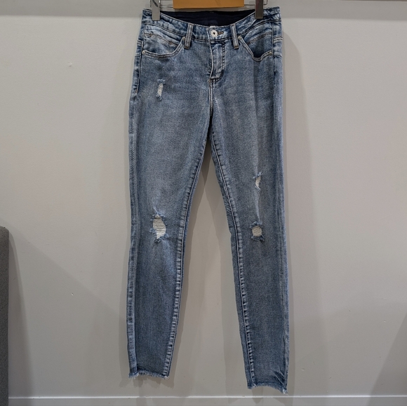 Jag Jeans Denim - JAG | Women's Light Wash Cecilia Skinny Frayed Hem Distressed Stretchy Jeans